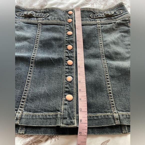 GAP Y2K Full Snap Denim Low Rise Mini Skirt 10 Cotton Pocketless Preppy Bratz - Picture 9 of 9